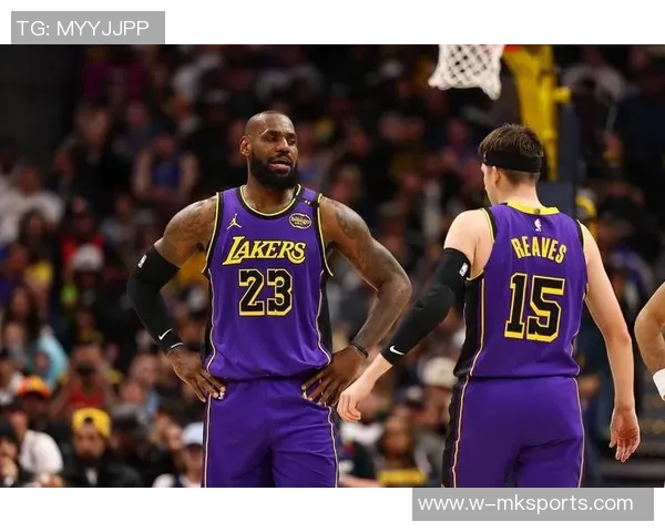 A史密斯:詹姆斯的收入应与其贡献相匹配NBA薪资水平亟待提升 A史密斯:詹姆斯的收入应与其贡献相匹配NBA薪资水平亟待提升