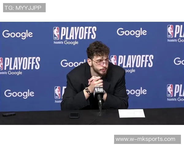 申京创历史成就单场30分10助攻5盖帽中锋新世纪首位表现引关注