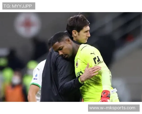 邓弗里斯脚踝恢复顺利期待对阵利物浦时能入选比赛名单