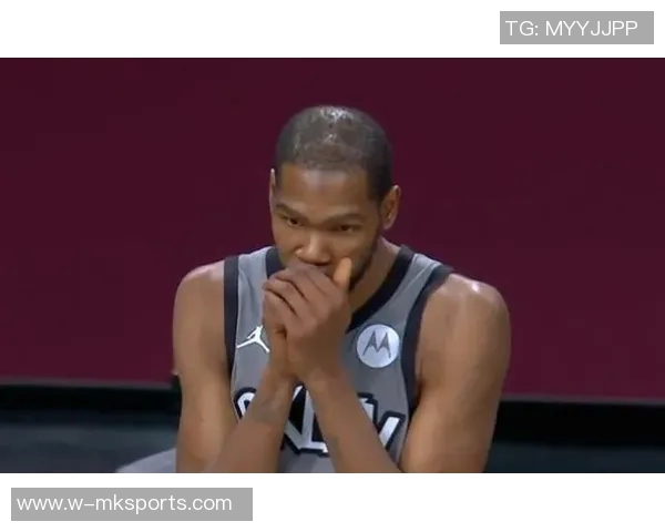 小卡状态低迷半场表现惨淡仅得2分正负值创全场最低纪录 小卡状态低迷半场表现惨淡仅得2分正负值创全场最低纪录