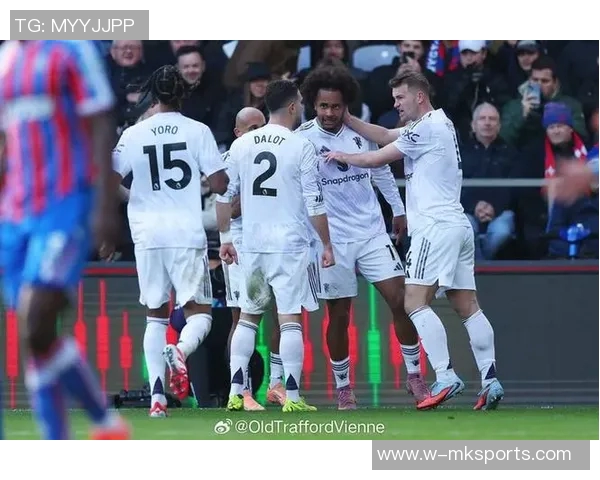 曼联欲引水晶宫沃顿可用梅努齐尔克泽作为交易筹码